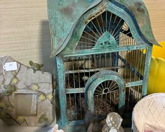 Charming metal bird cage