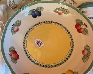 Villery &Boch Grench Garden lg bowl