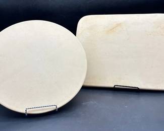 Pampered Chef Family Heritage Collection Circle And Rectangle Baking Stone 2pc Set