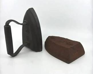 Antique Cast Iron Sad Irons Flat Irons 2pc