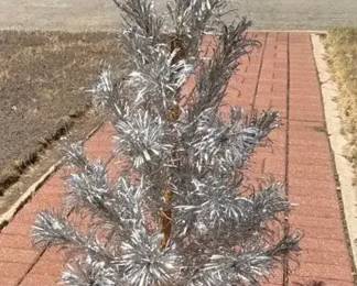 Vintage Pom Pom 4ft Aluminum Christmas Tree by Aluminum Specialty with Origal Box