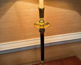 one of a pair of buffet lamps