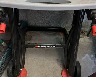 Black & Decker Workmate 375 portable folding workbench and vise