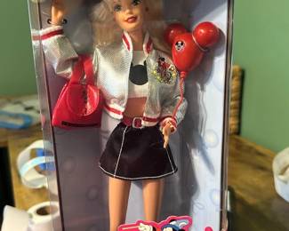 Walt Disney World Barbie 25th