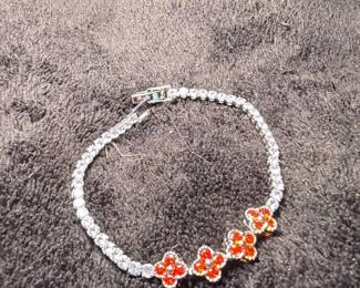 costume bracelet (flowers)