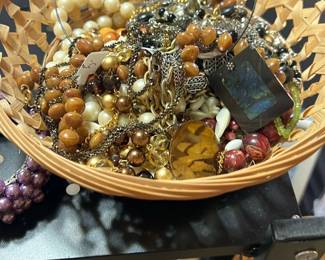 $8 jewelry