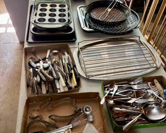Kitchenware 