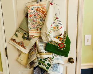 Gorgeous Tea Towels! Never Used!!