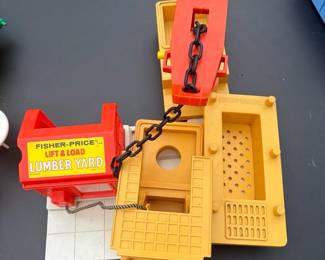 Fisher-Price Lift & Load Lumber Yard