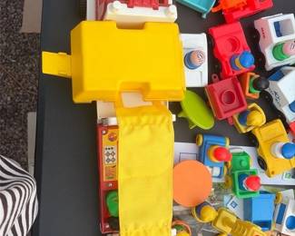 Fisher-Price Little People Vehicles Lot