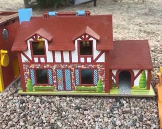 Fisher-Price Little People Tudor House