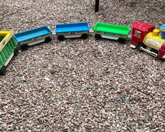 Childs Pull Toy Train Set