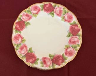 Vintage Royal Albert Old English Rose Bone china salad plate