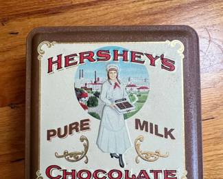 1992 Hershey's Vintage Edition #2 Tin with Chocolate Bars