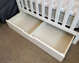 Carter's by DaVinci Colby 4-in-1 Convertible Mini Crib with Trundle Drawer