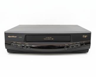 Quasar VHQ-940 Omnivision 4-Head VCR