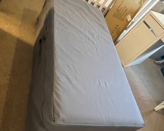 Milliard 4 Inch Tri Folding Mattress