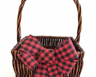 Woven Willow Basket with Buffalo Check Bow