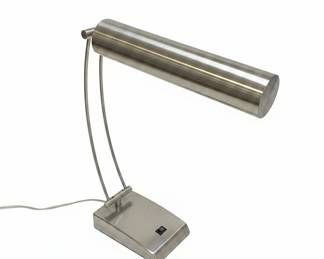 Guangzhou Glorious Lighting Model 8011 Desk Lamp