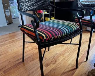 Black Wicker-Style Dining Set with Lion Paw Feet