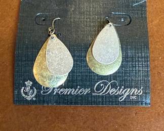 Premier Designs Teardrop Earrings