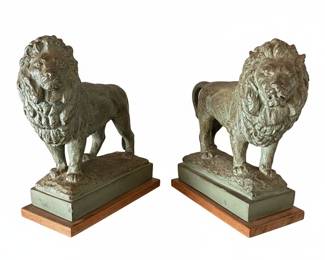 Austin Productions Lion Sculptures, Pair