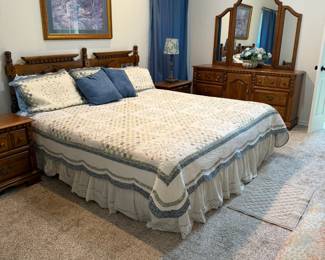 king bed, 2 night stands, dresser with mirror