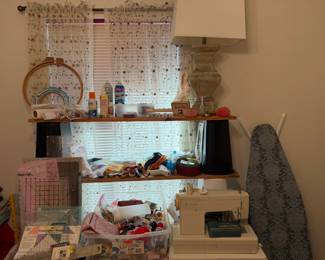 Sewing machine, sewing notions, lamp