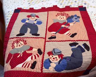Raggedy Ann and Andy small quilt