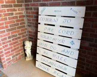 pallet decor