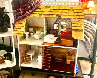 Child’s dollhouse