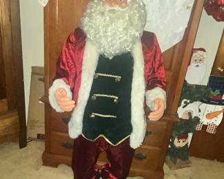 5 ft TALL ANIMATED SANTA w/ MICROPHONE & BOX