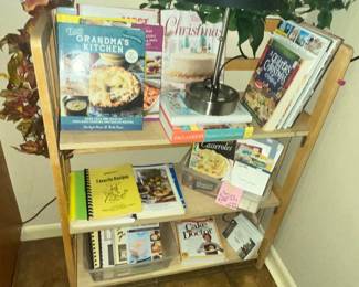 LOTS OF COOKBOOKS