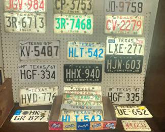 VINTAGE LICENSE PLATES