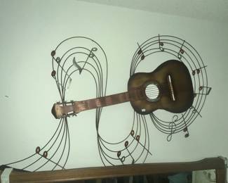 VINTAGE METAL WALL ART GUITAR