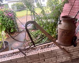 GARDEN PLOW