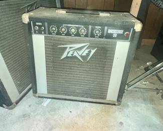 PEAVEY BACK STAGE 30 AMP