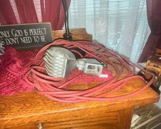 VINTAGE MICROPHONE & CORD