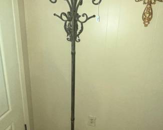 METAL HAT / COAT TREE