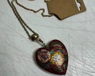 Vintage Cloisonné Enamel Heart Pendant Necklace