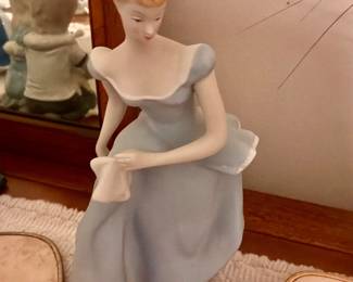 Vintage Royal Dux porcelain figure from Czechoslovakia, dancing with a bandanna