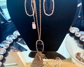 Kendra Scott Jewelry
