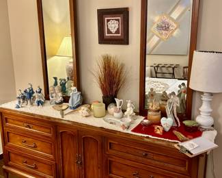 MCM Dresser with two mirrors