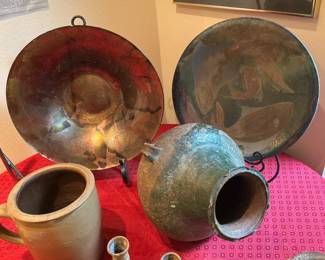 Pottery and accessories