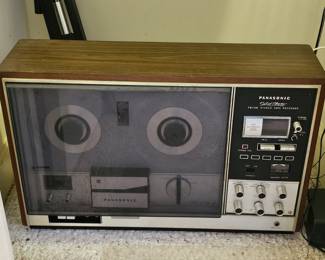 Panasonic Solid State FM/AM Stereo Tape Recorder