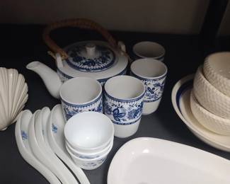 Oriental dishes, misc