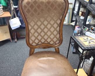 4 hand carved italian leather seating