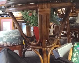 Vintage - Coastal- Rattan Table, 4 chairs rattan table base with glass top- 4 chairs