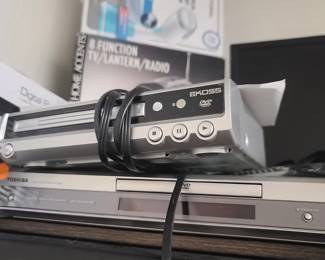 Vintage XS / DVD players, emergency lantirn/light, etc.