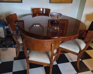 Vintage Solid Wood Dining Room Set ( flawless,  perfect condition)